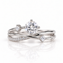 Serenity Ring — Grace in Every Curve