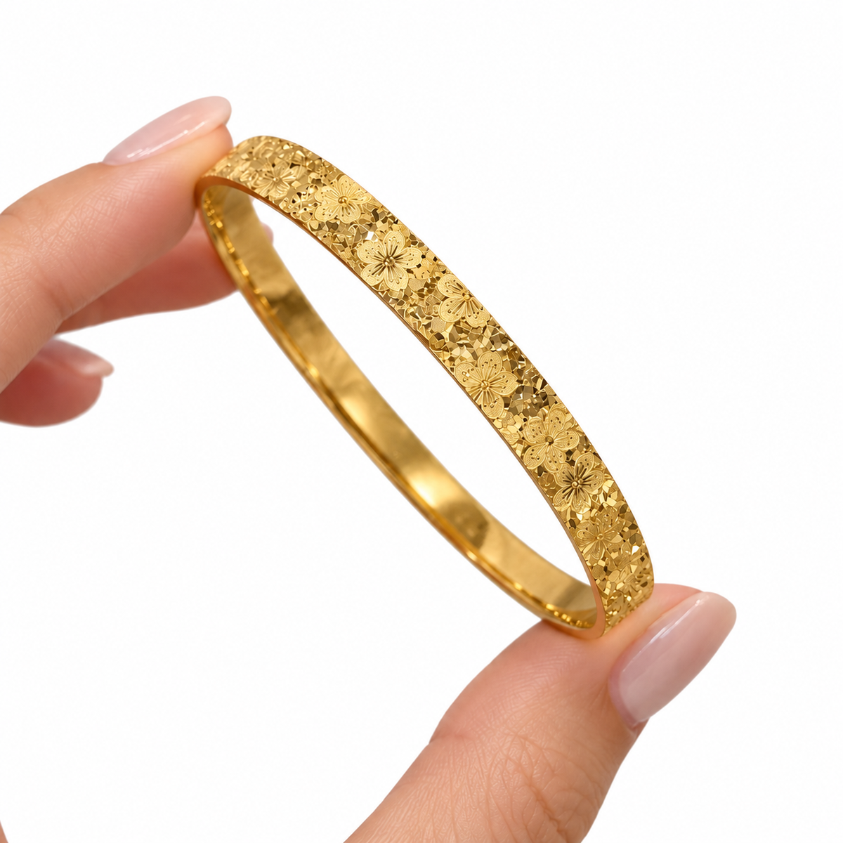 Blossom Bracelet — A Trace of Beauty in Bloom
