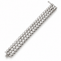 Structure Bracelet — Precision in Every Detail
