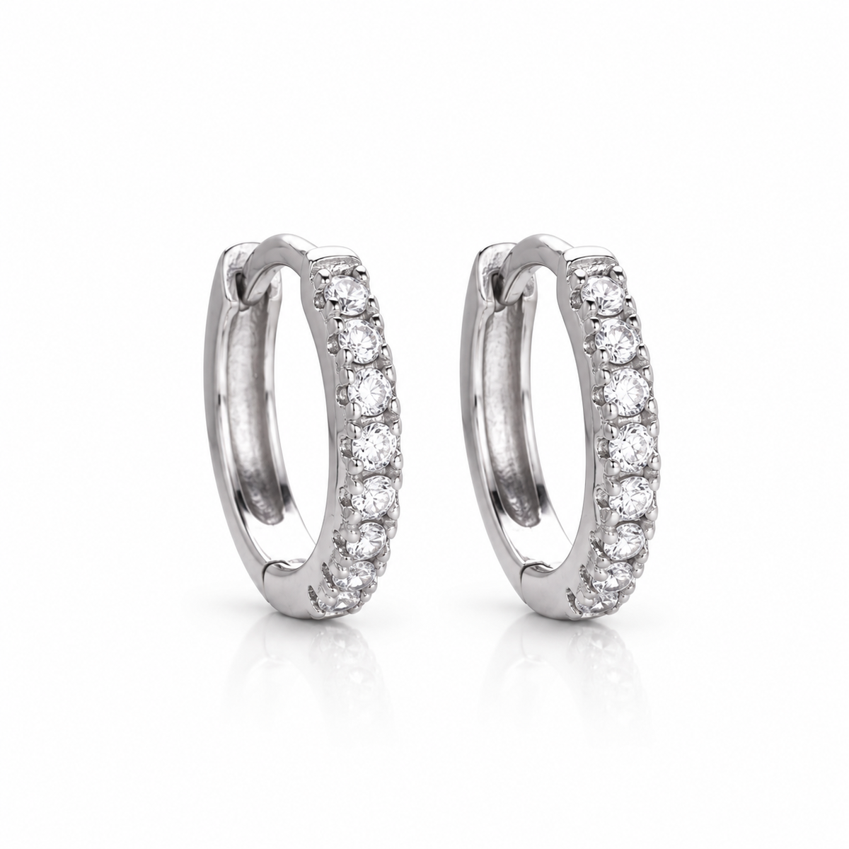 Transparency Earrings – A Pure and Timeless Sparkle