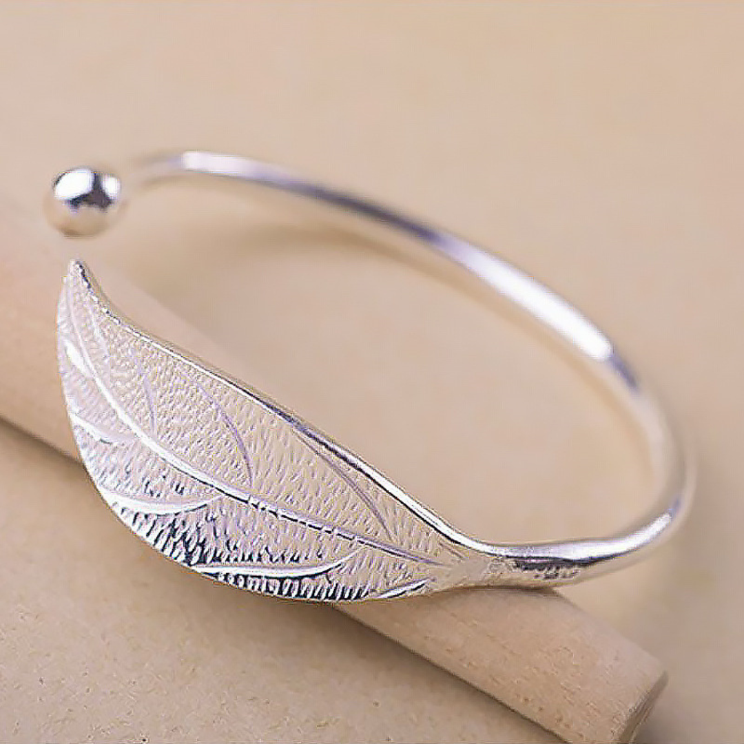 Leaf Essence Bracelet