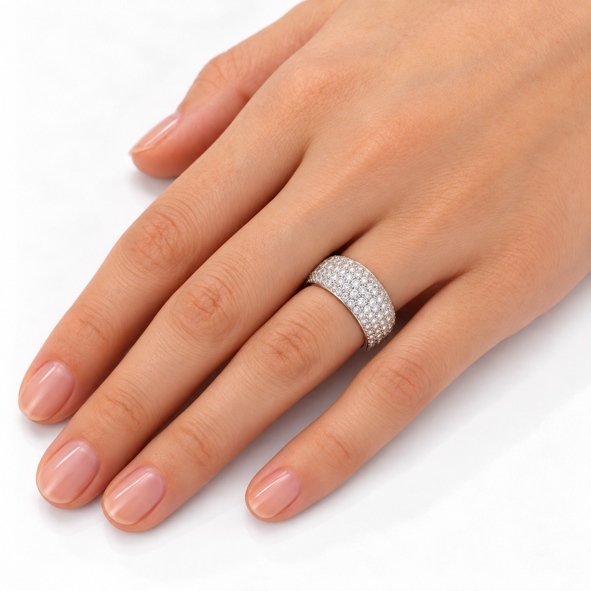 Lightfall Ring — A Cascade of Pure Radiance