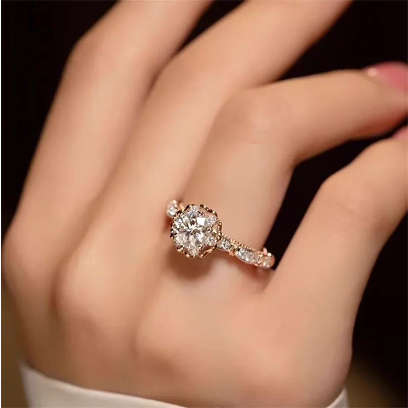 Floral Spark Ring – Eternal Dew