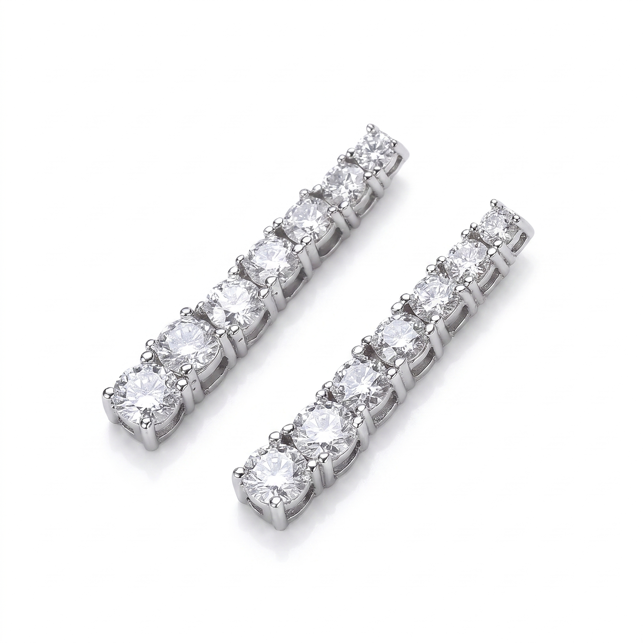 <tc>Boucles Pendantes Moissanite</tc>